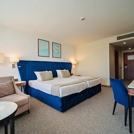 Ξενοδοχείο Astor Garden 5*
