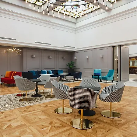 Astor Garden Otel 5*